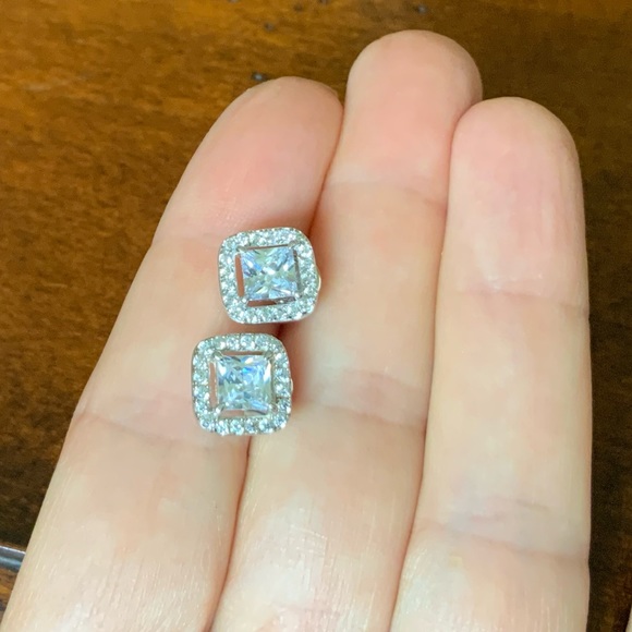 SAVVY CIE JEWELS Sterling Silver Asher Cut Halo CZ Stud Earrings